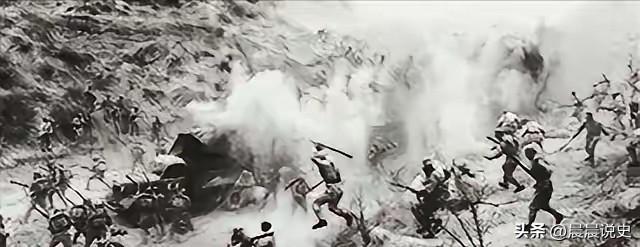 平型关激战时，李天佑团长不禁吃了一惊。日军单兵能力远远超出想象，八路军为傲的近战