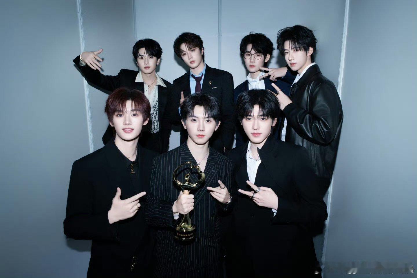 时代少年团4月13日新歌上线 时代少年团