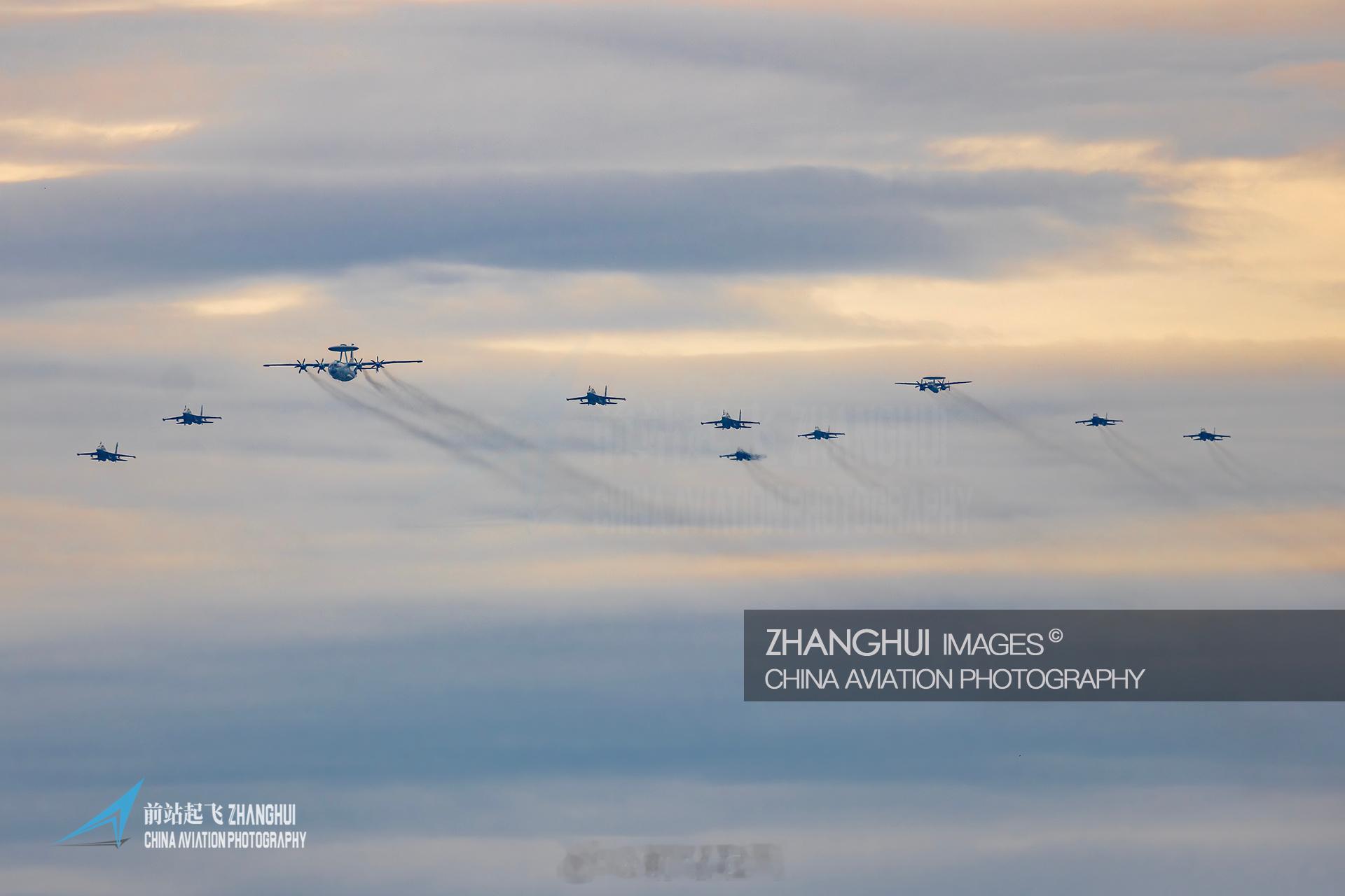 阅兵镜头里的大国重器 这么多轮训练空警600也算是拍爽了单机特写，今天来拍个梯队