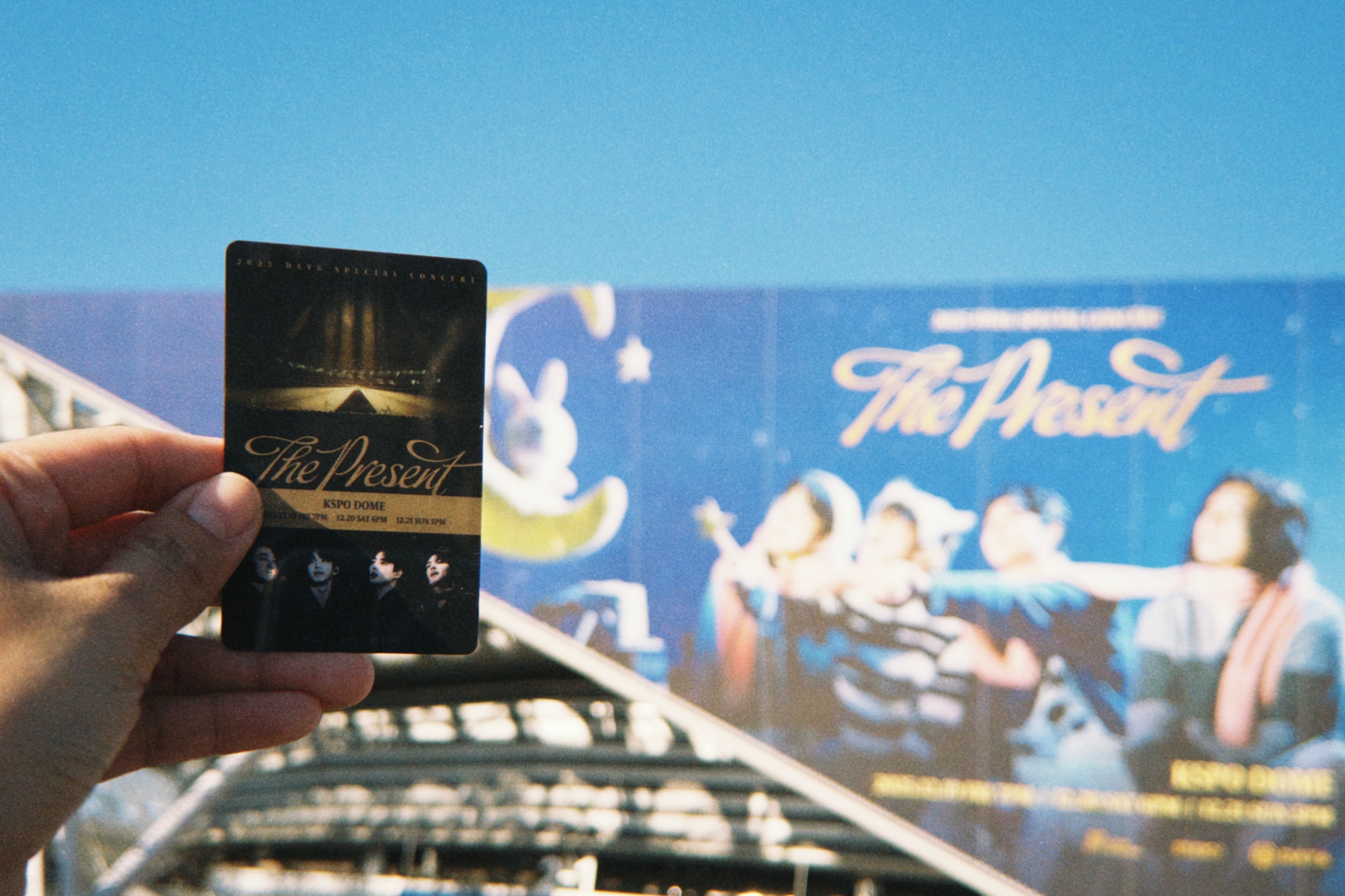 在冬至看day6圣诞con就这么完成人生清单😊拿下这张写我名字的小卡有多艰辛只