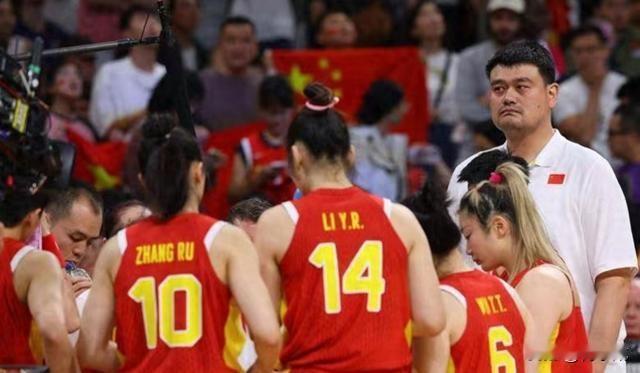 巴黎奥运会女篮小组赛，中国女篮89:90西班牙女篮，我发现了5个没想到：
1、想