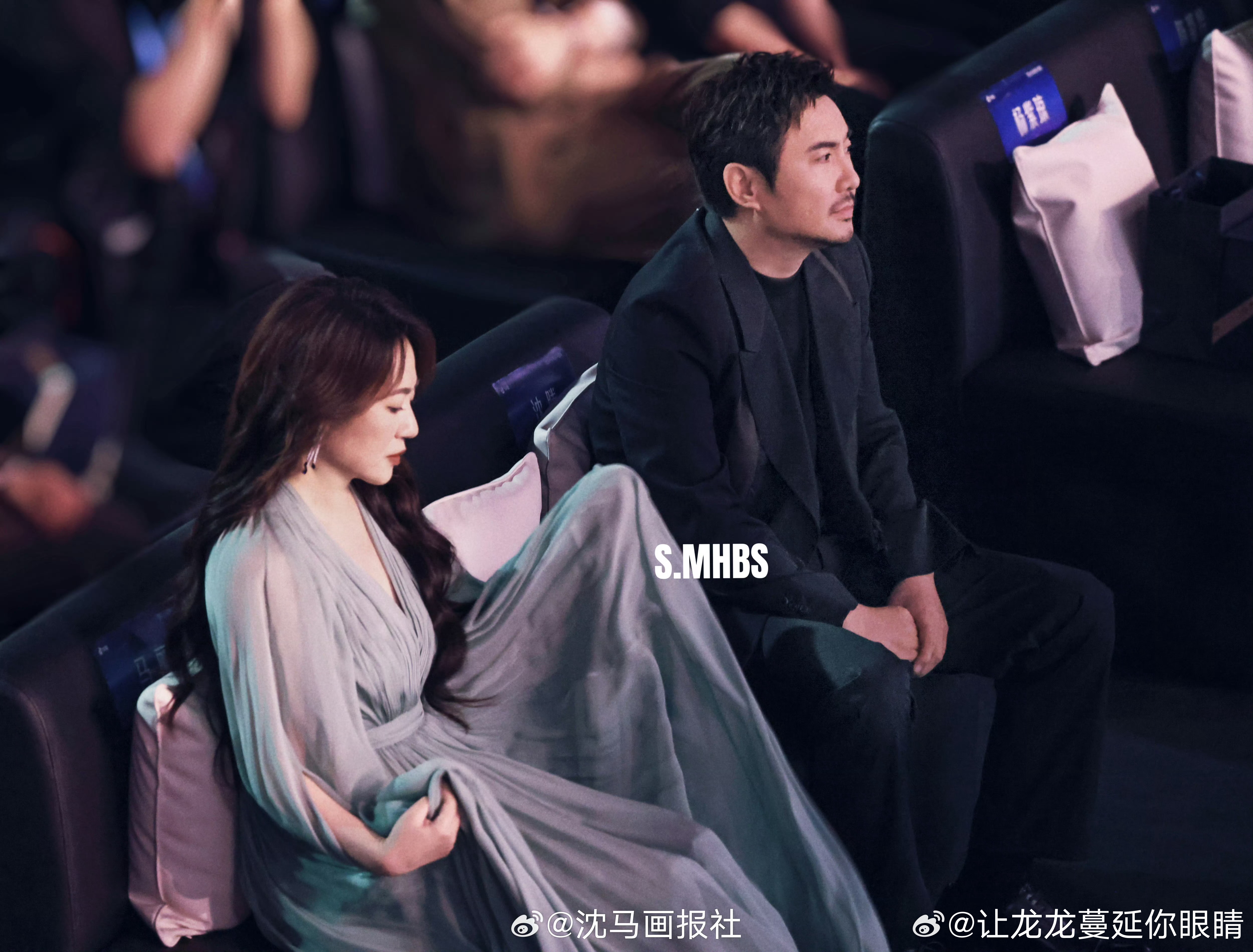 我确定她是公主……好喜欢无意识状态下冷冷淡淡没有表情的脸……女王大人