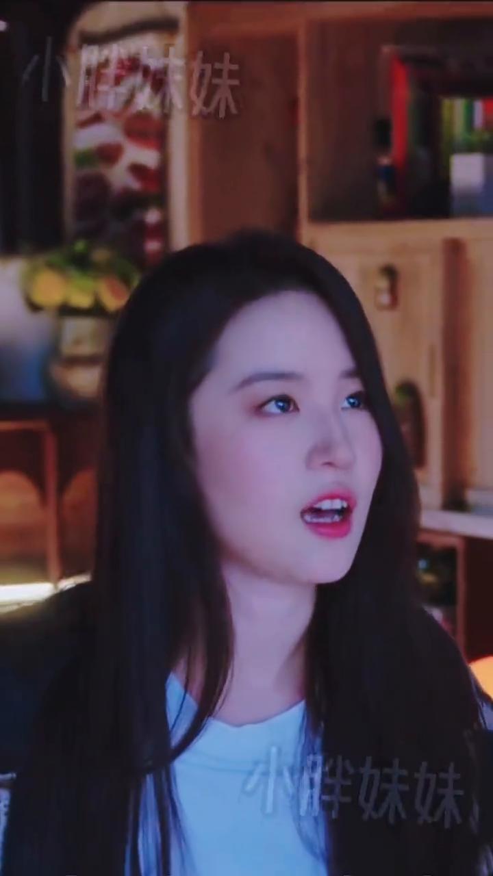 小胖妹妹。
胖妹妹。