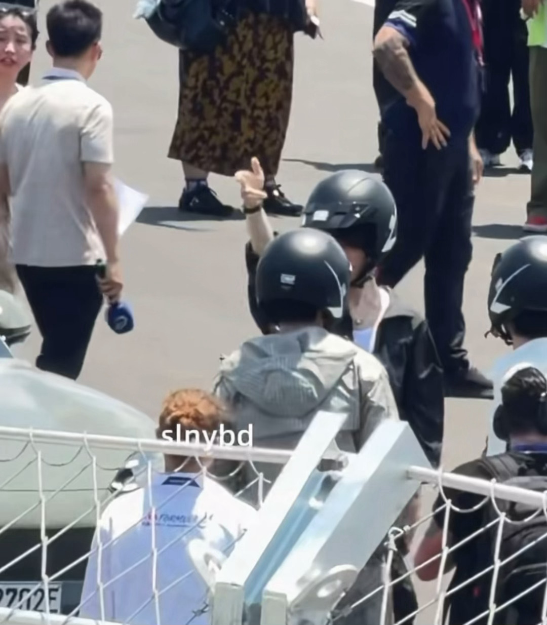 击毙你 
