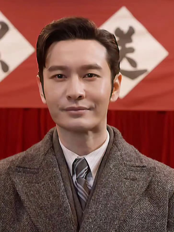 叶珂黄晓明多次约会，叶珂黄晓明多次约会 刚才还在说天价分手费呢…现在又多次约会了