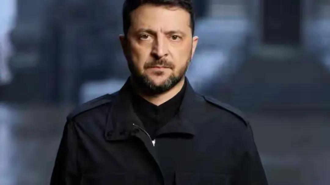 乌克兰的今天，是选择的结果。

2019年大选，波罗申科曾警告：选择喜剧演员泽连