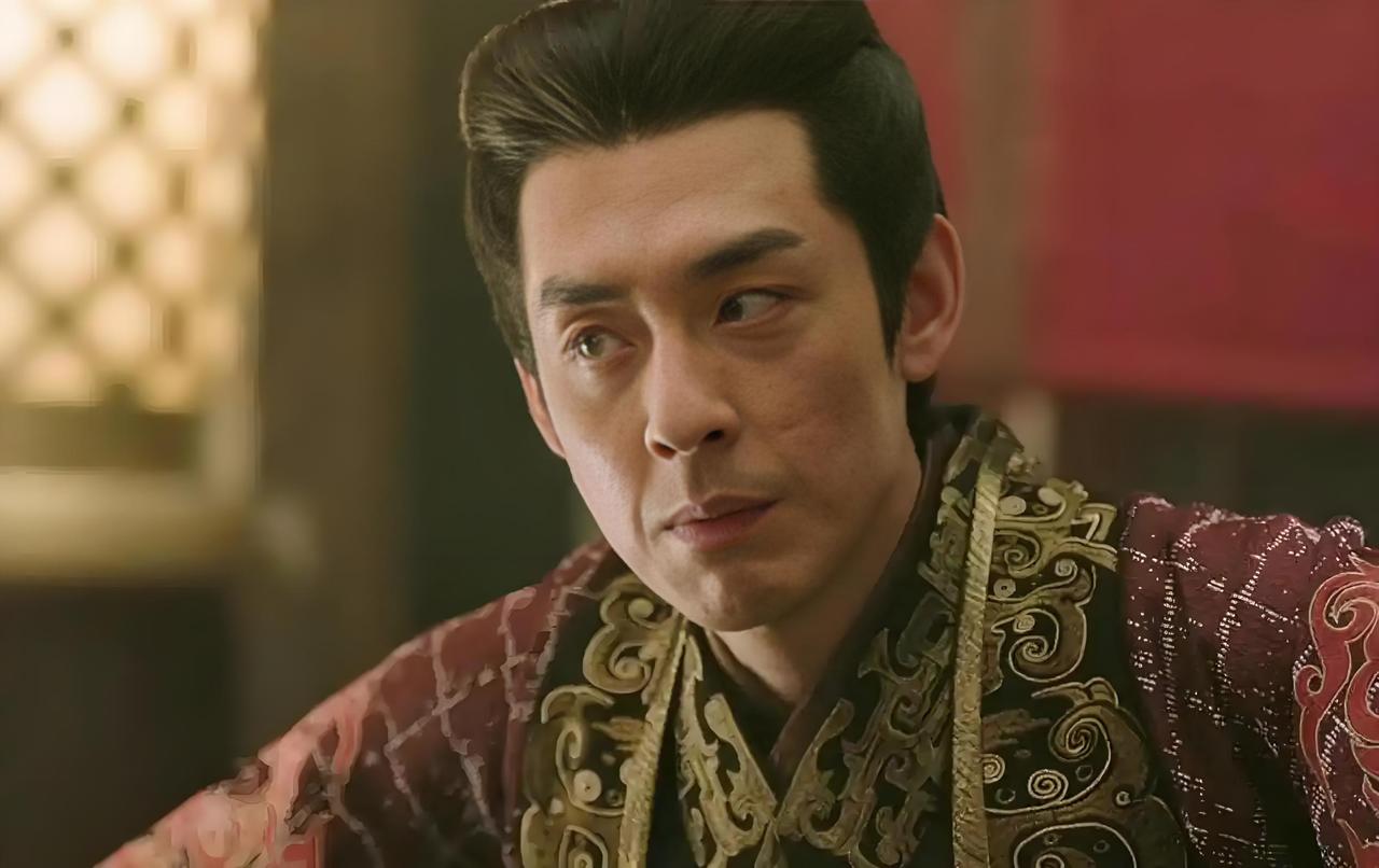 重读三国：曹睿若长寿，司马懿绝不敢反，连兵权都碰不到
 
重翻三国，总有人说司马