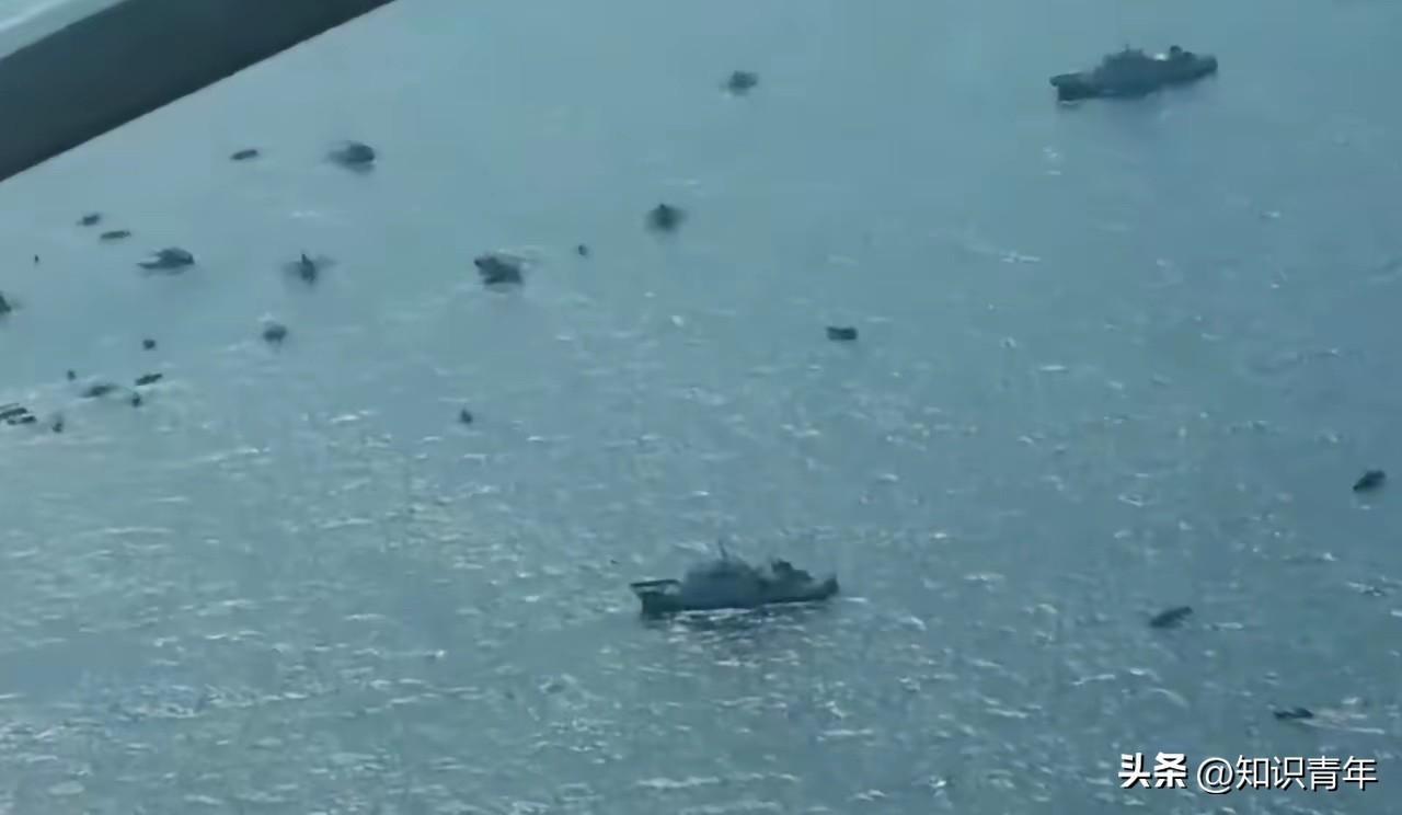 中方出动30艘舰艇，菲律宾20多艘船狼狈离开，菲媒惊呼这是“一场重大冲突”！
