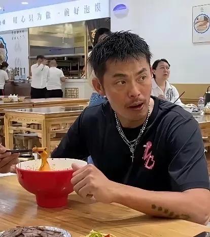 林丹吃的是什么面，我也好想吃