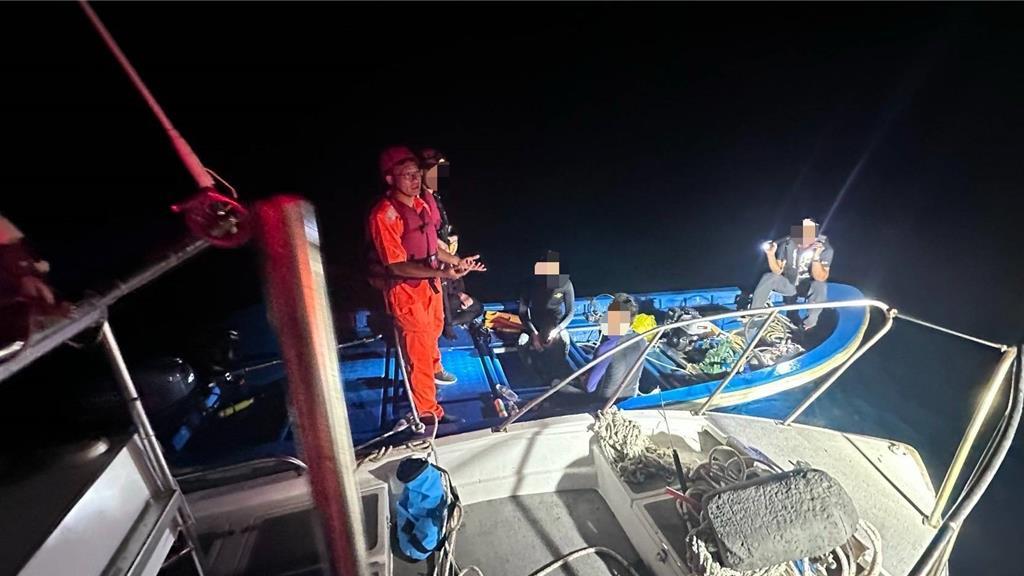 大陆海警船每月巡航东沙

大陆海警船自今年2月起几乎每个月都出现在东沙岛周边，近