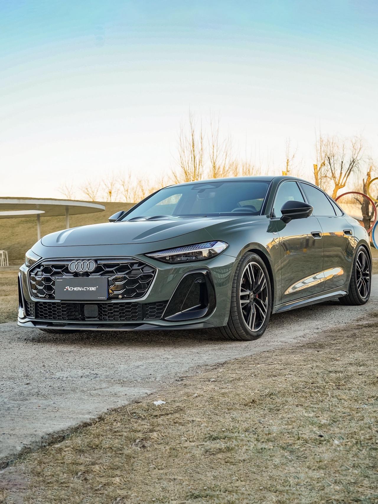 创新Achen&Cybe雷肯茨博组件加持的一汽奥迪A5L，也太酷了！
雷肯茨博 