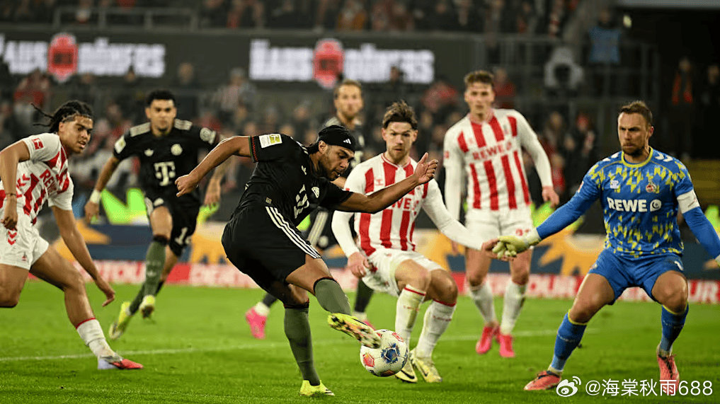 德甲-金玟哉卡尔破门拜仁3-1胜科隆 半程不败11分领跑------北京时间20