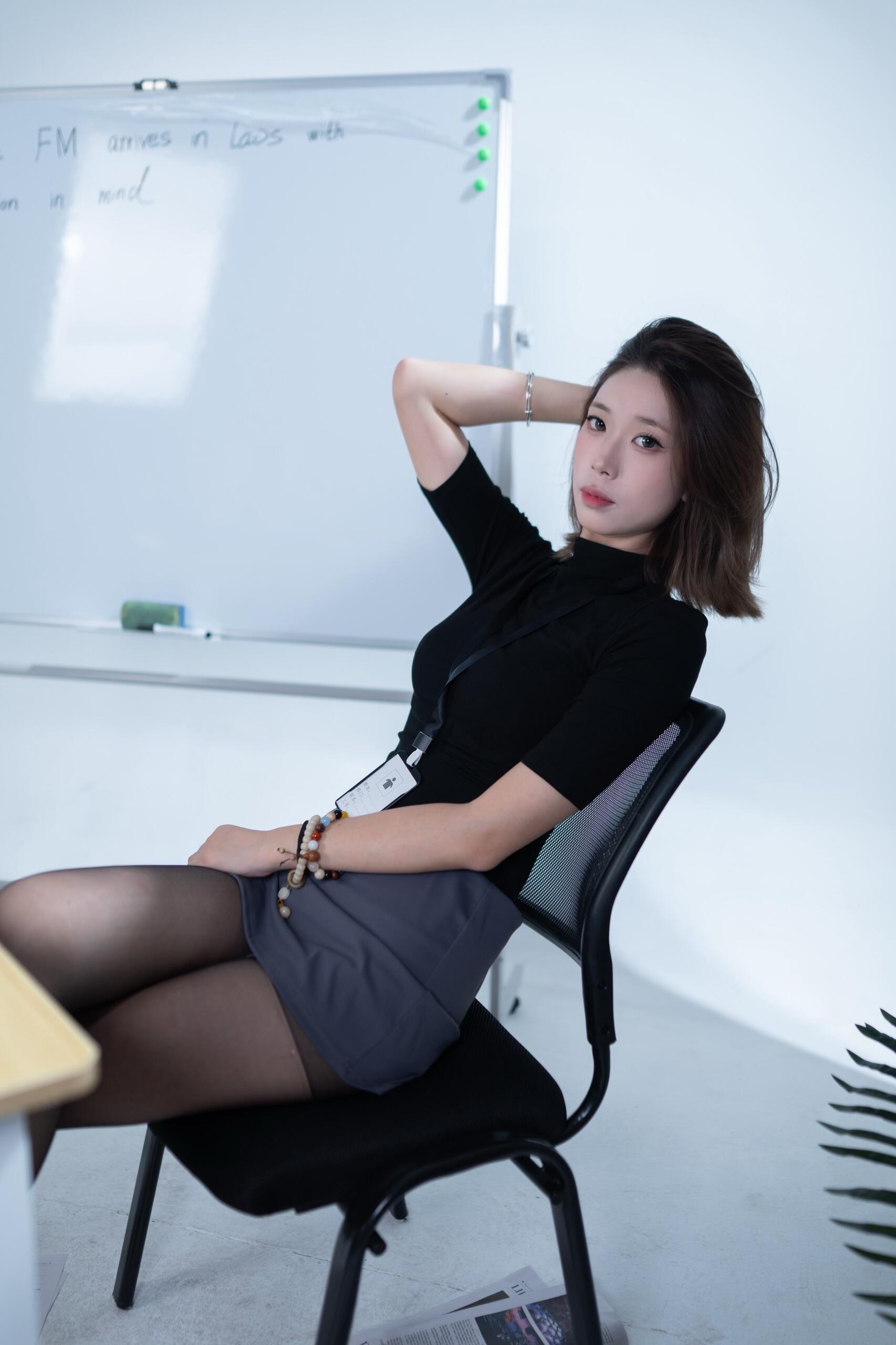 律政俏佳人丨办公室海妖风 ​​​