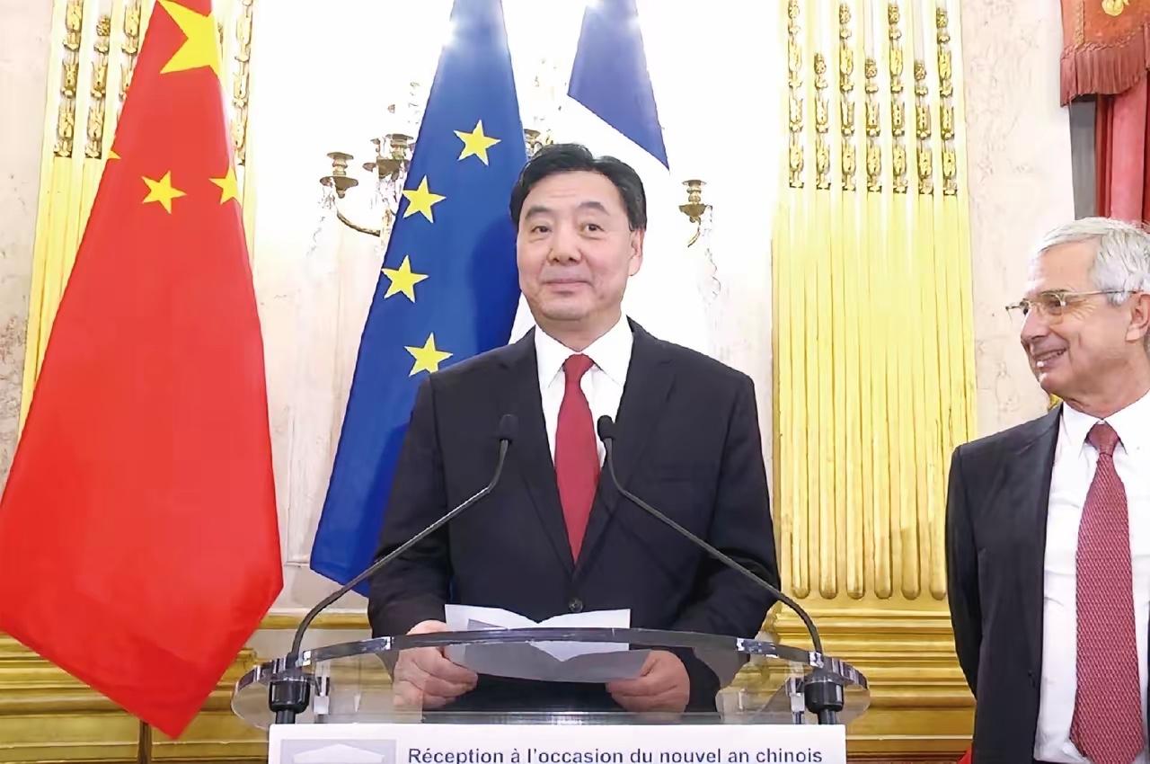 3月5日新华社消息，中方对中东地区紧张局势深表关切，已密集开展斡旋工作。王毅外长