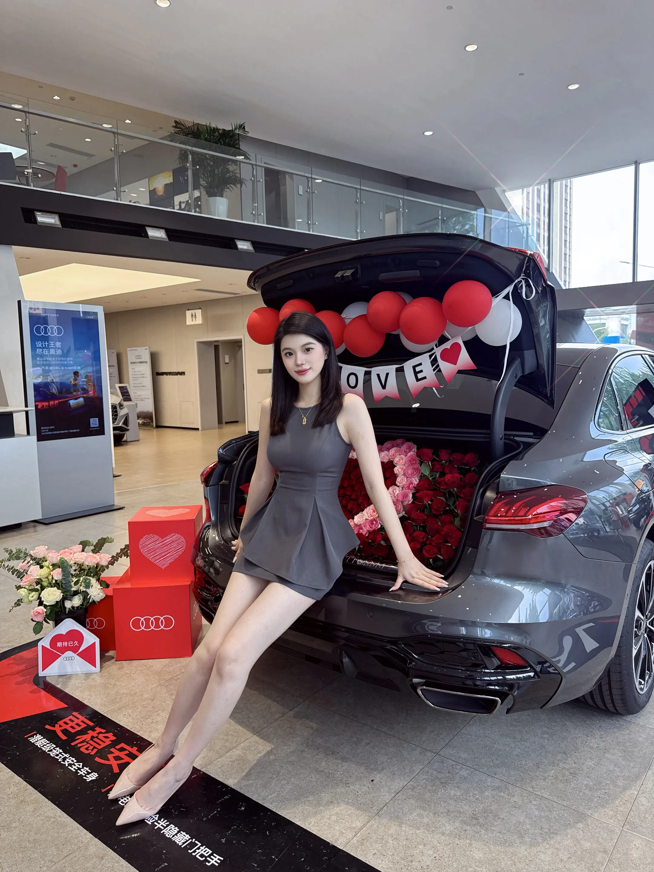 “浪漫的从来不是花 而是送花的人”