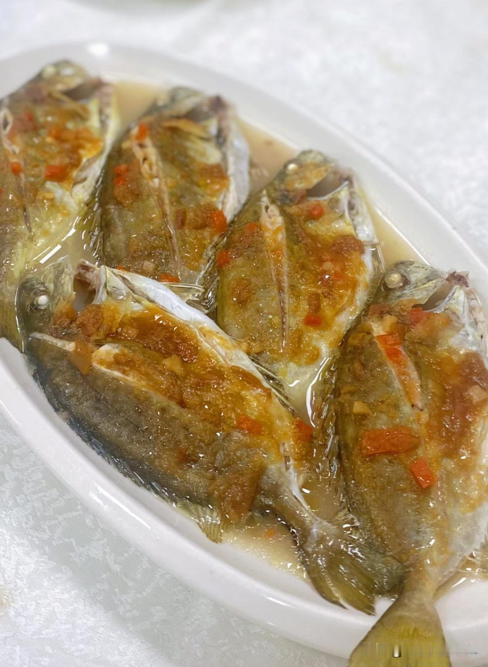 12种抗衰食品
建议中老年一周吃2回：

第一样，番茄。 便宜，一年到头都有。我