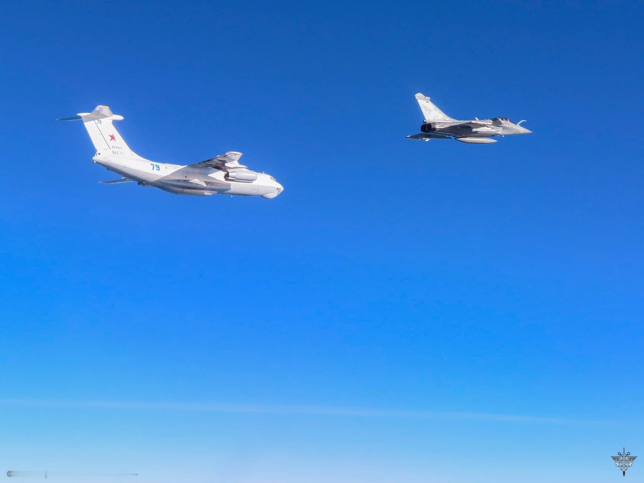 伊尔78空对空摄影今日阵风 法国空天军（AAE）阵风伴飞摄于波罗的海空中警巡Ph