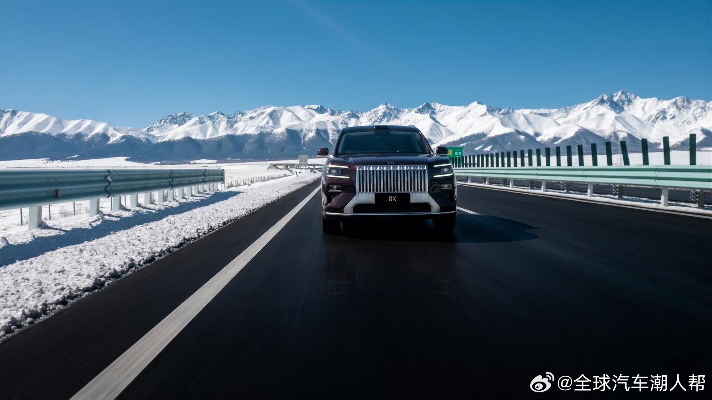 极氪回应中铁建邀请 一个是被誉为“新公路之王”的极氪8X，一个是把路修遍大江南北