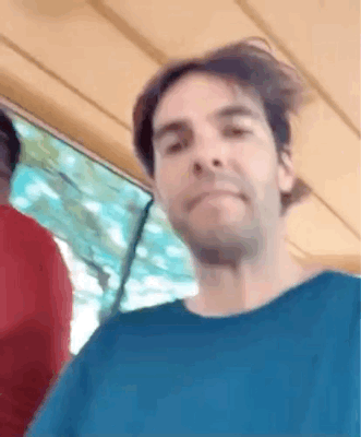 这不是金嗓子组合嘛