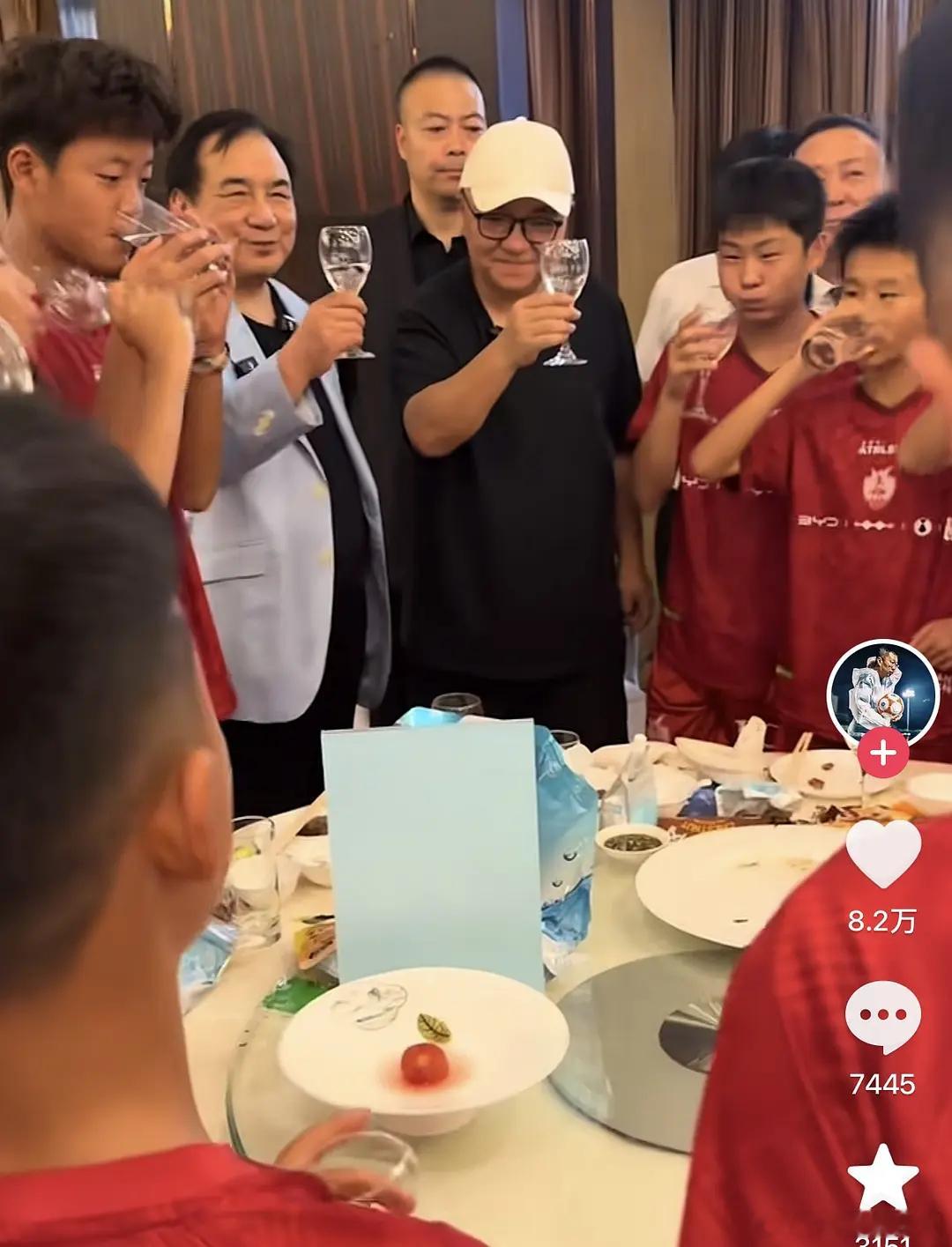 怪菜了，又玩儿上这一套了