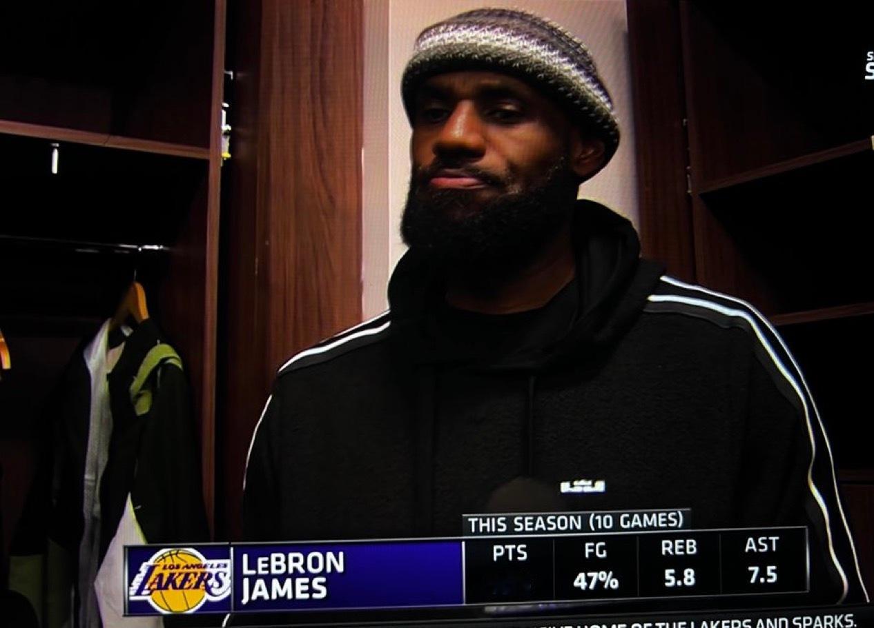 詹姆斯：“我们必须成功防下对手。这是最重要的事。我们都知道爵士队拥有极强的爆发得