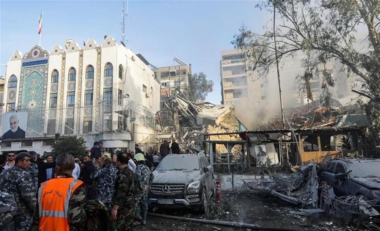 美以罕见沉默，伊革命卫队挫败“人民战士”（MEK）对“蜘蛛网”建筑群（哈梅内伊办