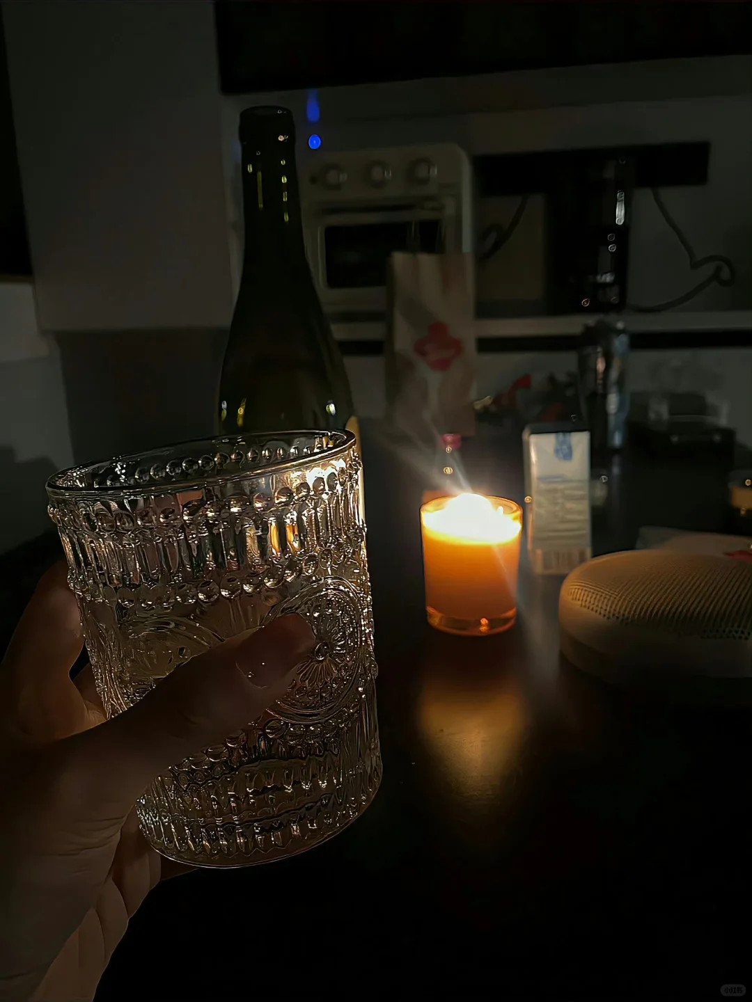 和正确的人在一起 是不会产生自我怀疑和精神内耗的 无论友情还是爱情 都...