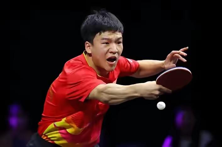 向鹏，硬签挡不住强者的路！
谁都说你首轮遇到张本智和
是最险的开局。
怕什么，