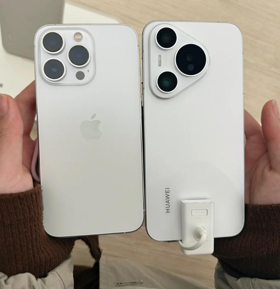 华为Pura70好像碰到了自己的亲兄弟，和iPhone一样都是直角边、直屏，中框