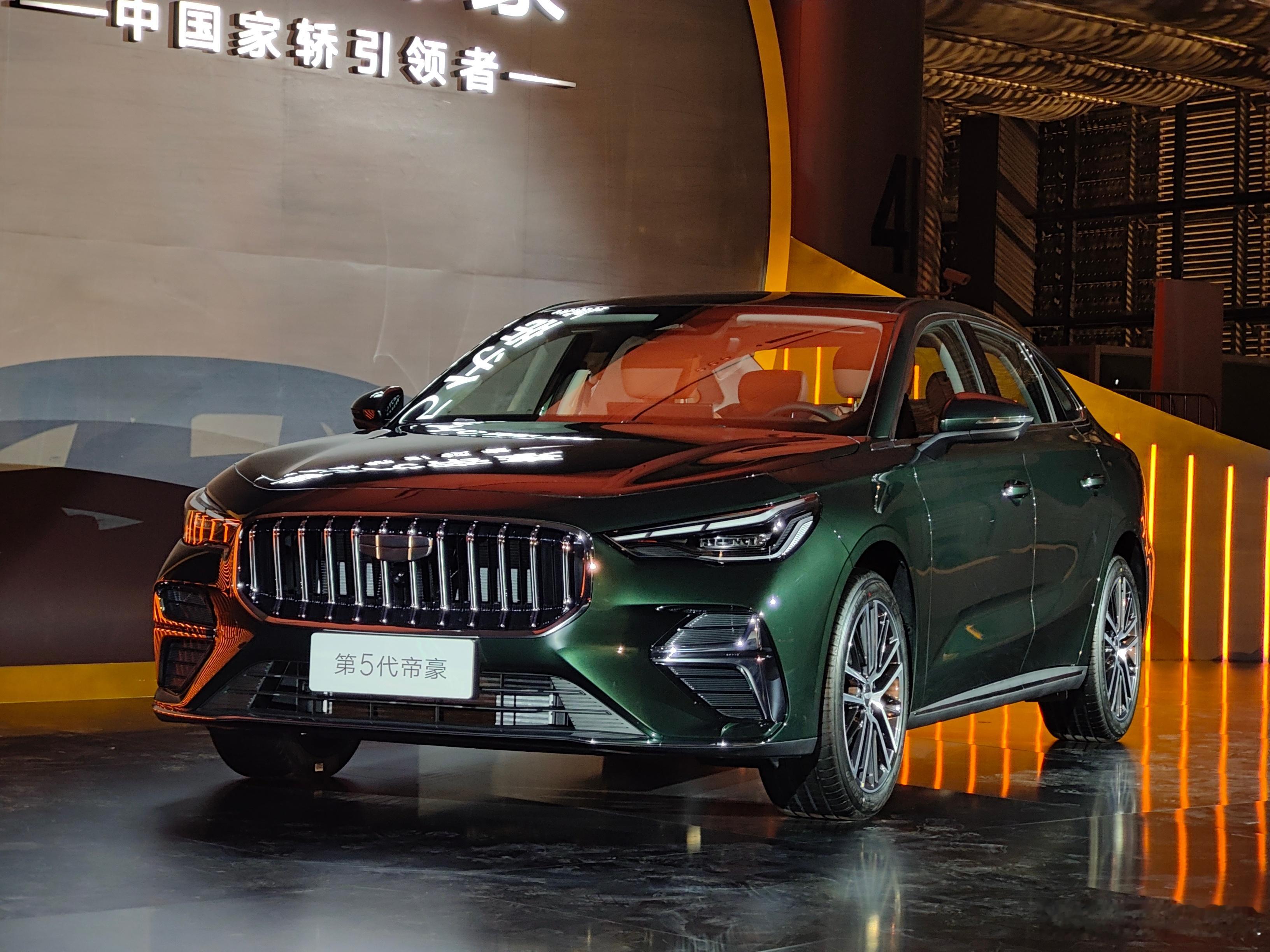 吉利来时的路帝豪的迭代划分一直都是有争议的，一二三代本质都是一个白车身。第四代车