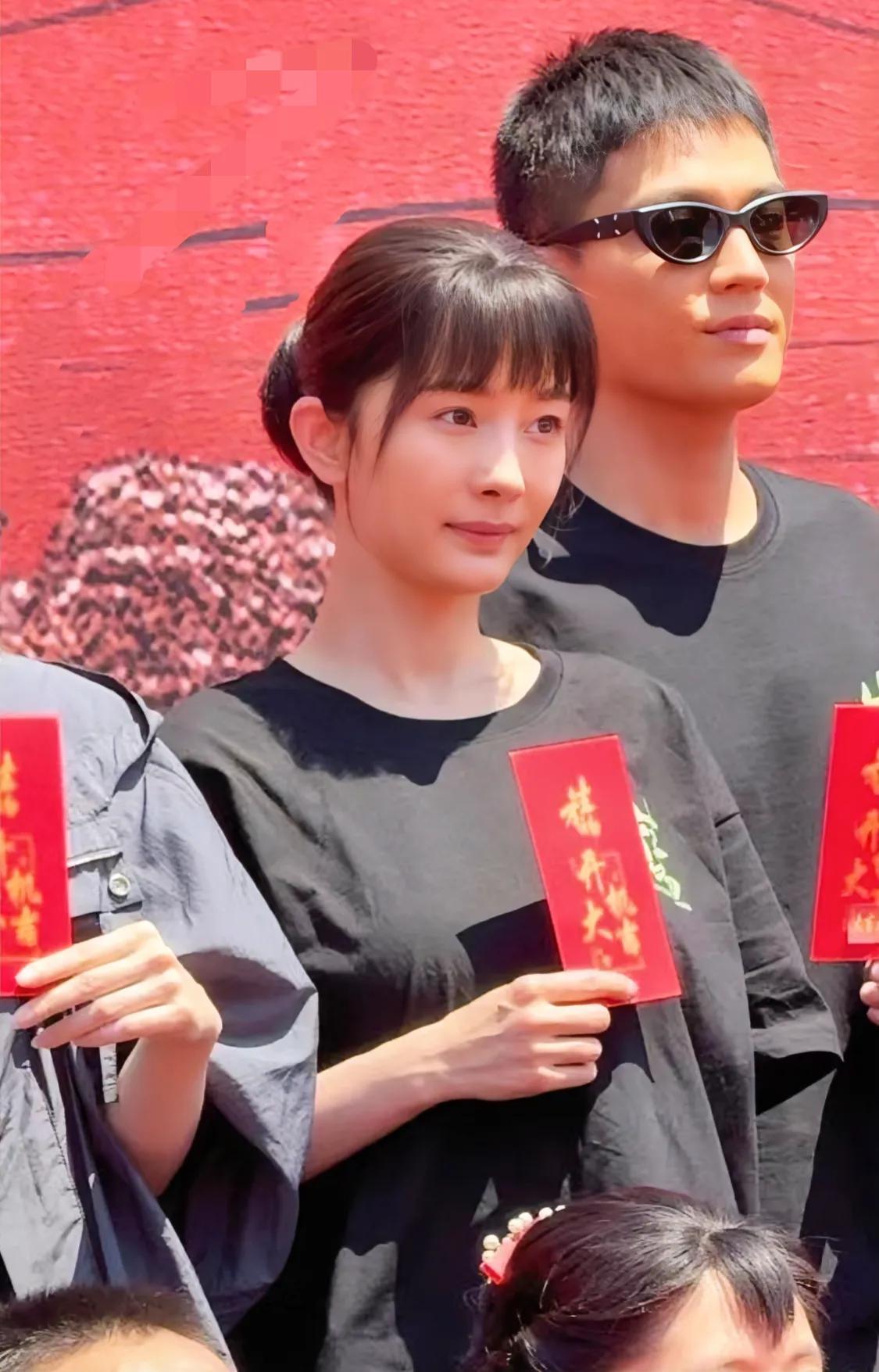 真感觉杨幂最近被针对了，放个剧照都能被骂，都在说赵转型成功，她的剧我也看不下去啊