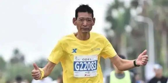 53岁安徽男子被确诊为肺癌晚期，医生说手术无用，你只能活三个月了！他却不听医嘱，
