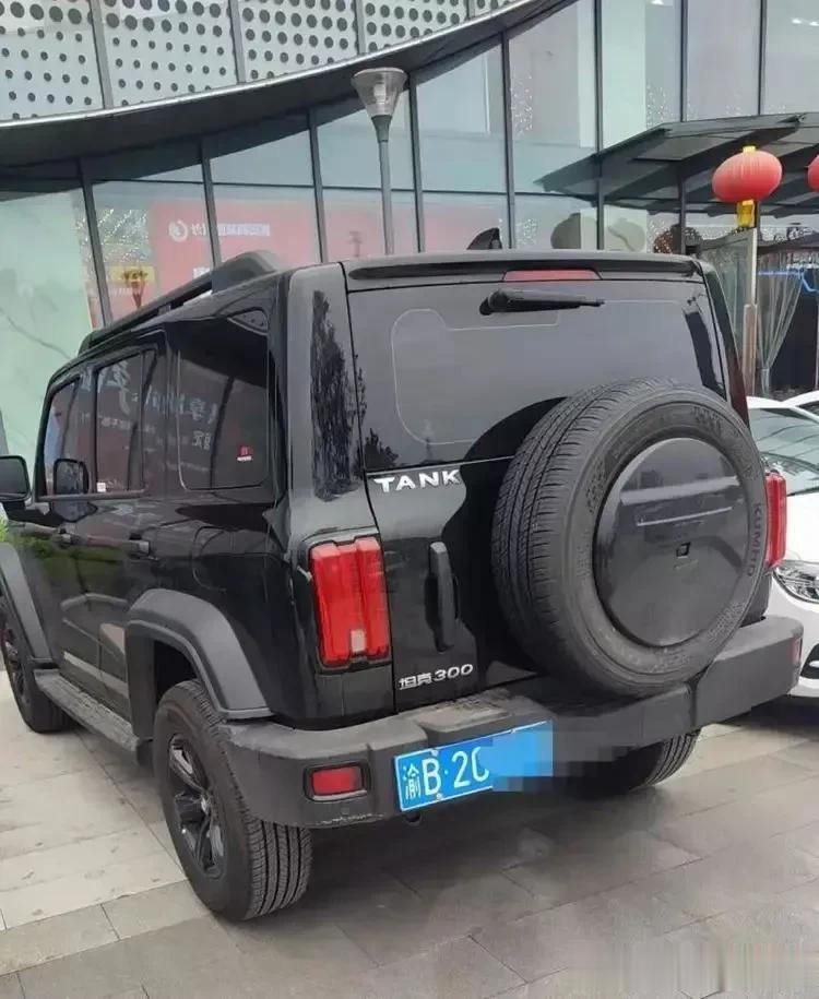 7月3日晚，一则贵州六盘水打靶河的寻人消息引发重庆广泛关注。自称帮朋友转发消息的