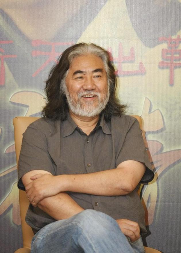 张纪中入股妻子公司，这波操作背后藏着啥？

老戏骨张纪中最近入股了妻子杜星霖的公