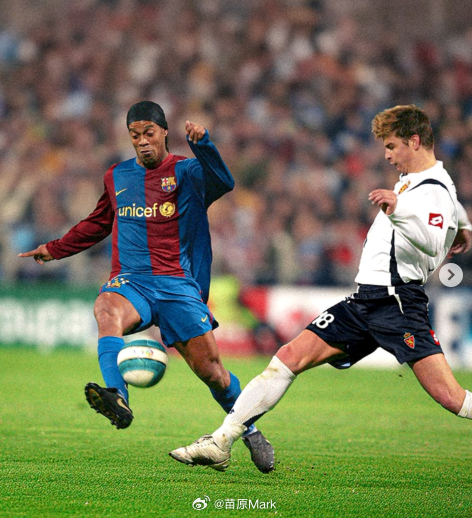 西甲小将单防西超八大巨星，未来必成大器。 