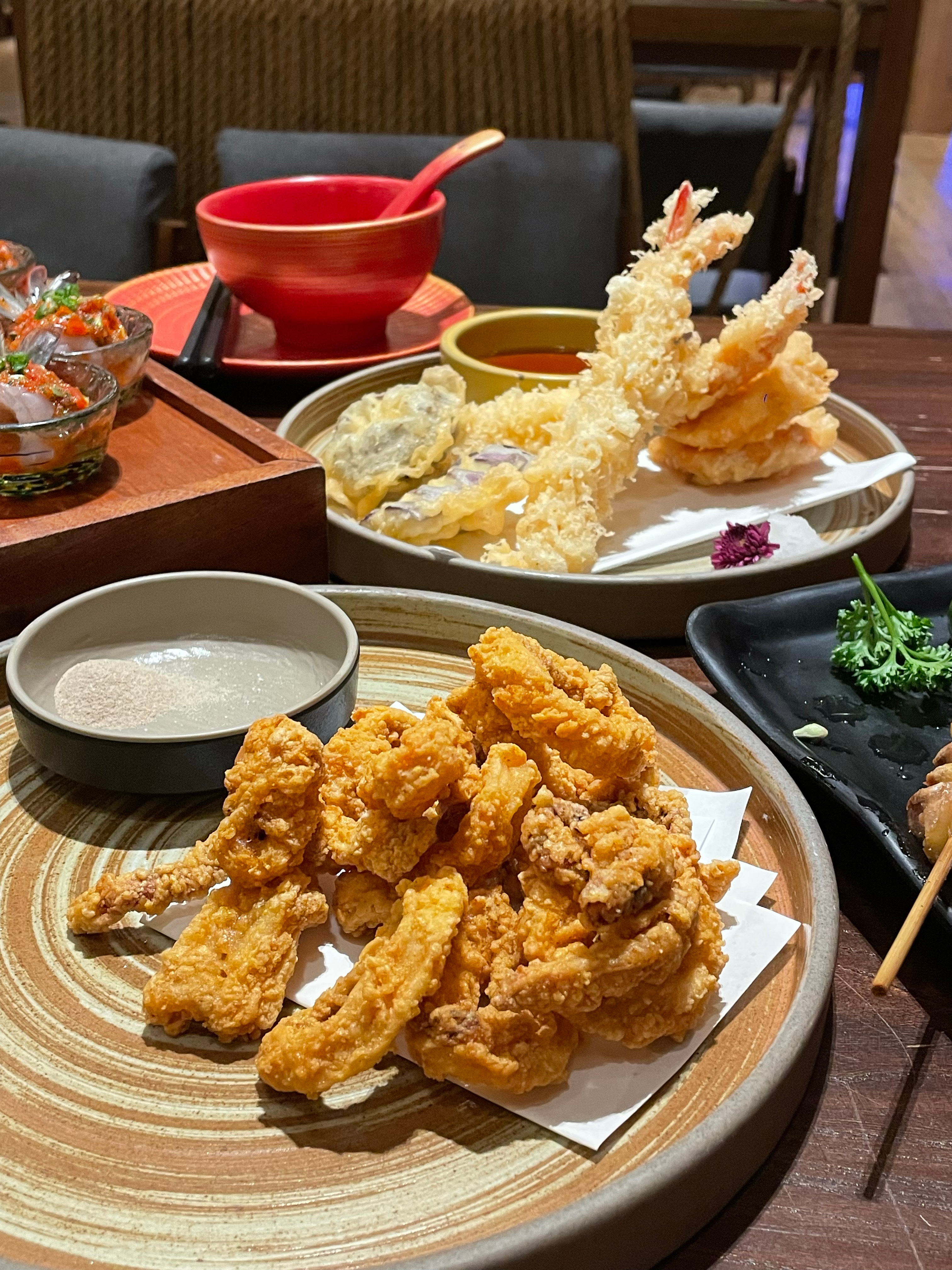 原来我之前一个吃了炸鸡烧烤日料自助餐但全都忘记了的健忘体质๑⃙⃘´༥`๑⃙⃘  