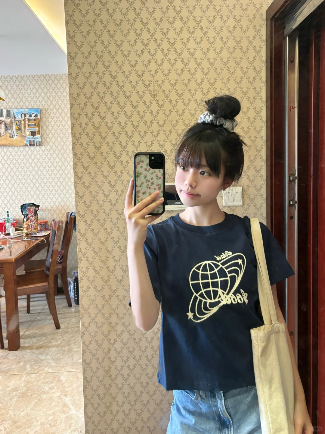 夏天就是要清爽丸子头！