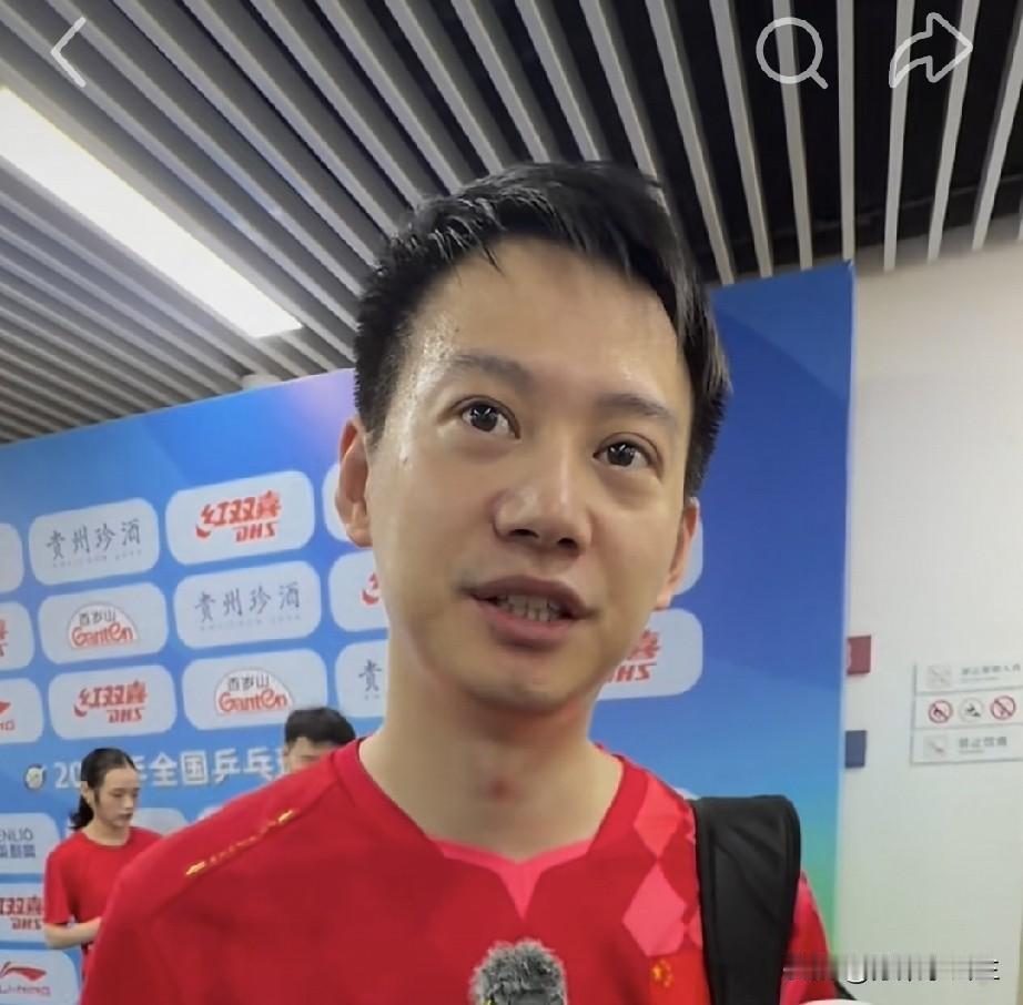 林诗栋/蒯曼为何能3:0拿下周雨/赵尚？
赛后的采访，周雨说了实话！

周雨说：