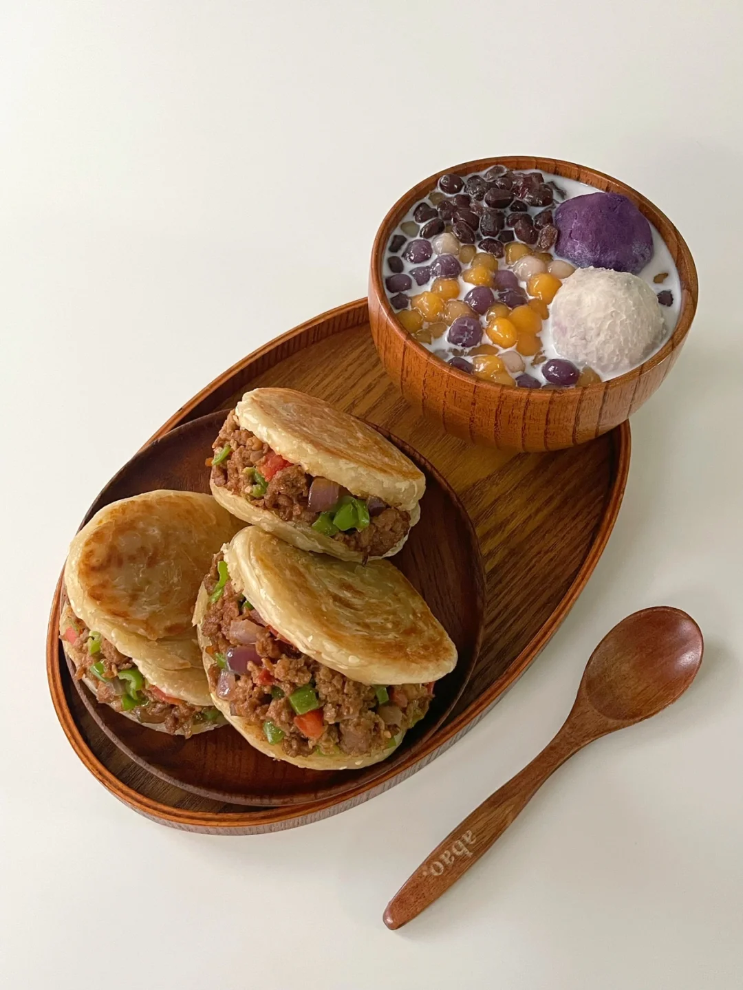 中式早餐🫔手抓饼版肉夹馍🌮·芋泥饱饱碗🫘