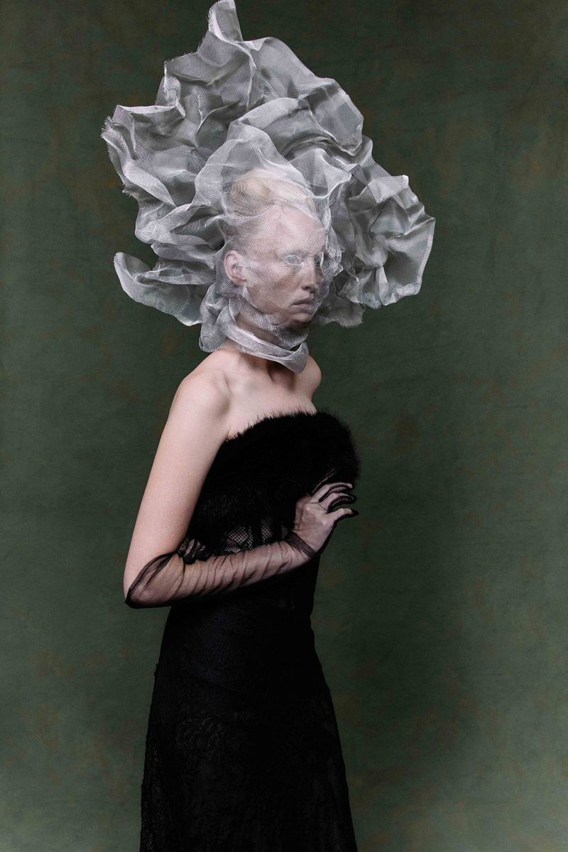 模特Luca Aimee出镜荷兰版《Numéro》2025年11月刊，“Poet