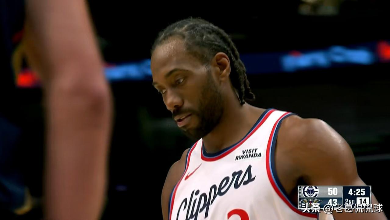 祝贺快船巨星伦纳德喜迎里程碑时刻！在今天进行的快船和鹈鹕的比赛中，目前双方的上半