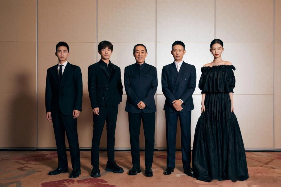 《主角》未拍先火，张艺谋退居二线成监制，赵丽颖或将辞演太遗憾 ​​​