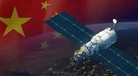 “反制，开始了！”马斯克旗下SpaceX公司宣布将4400颗星链卫星集体降轨后，