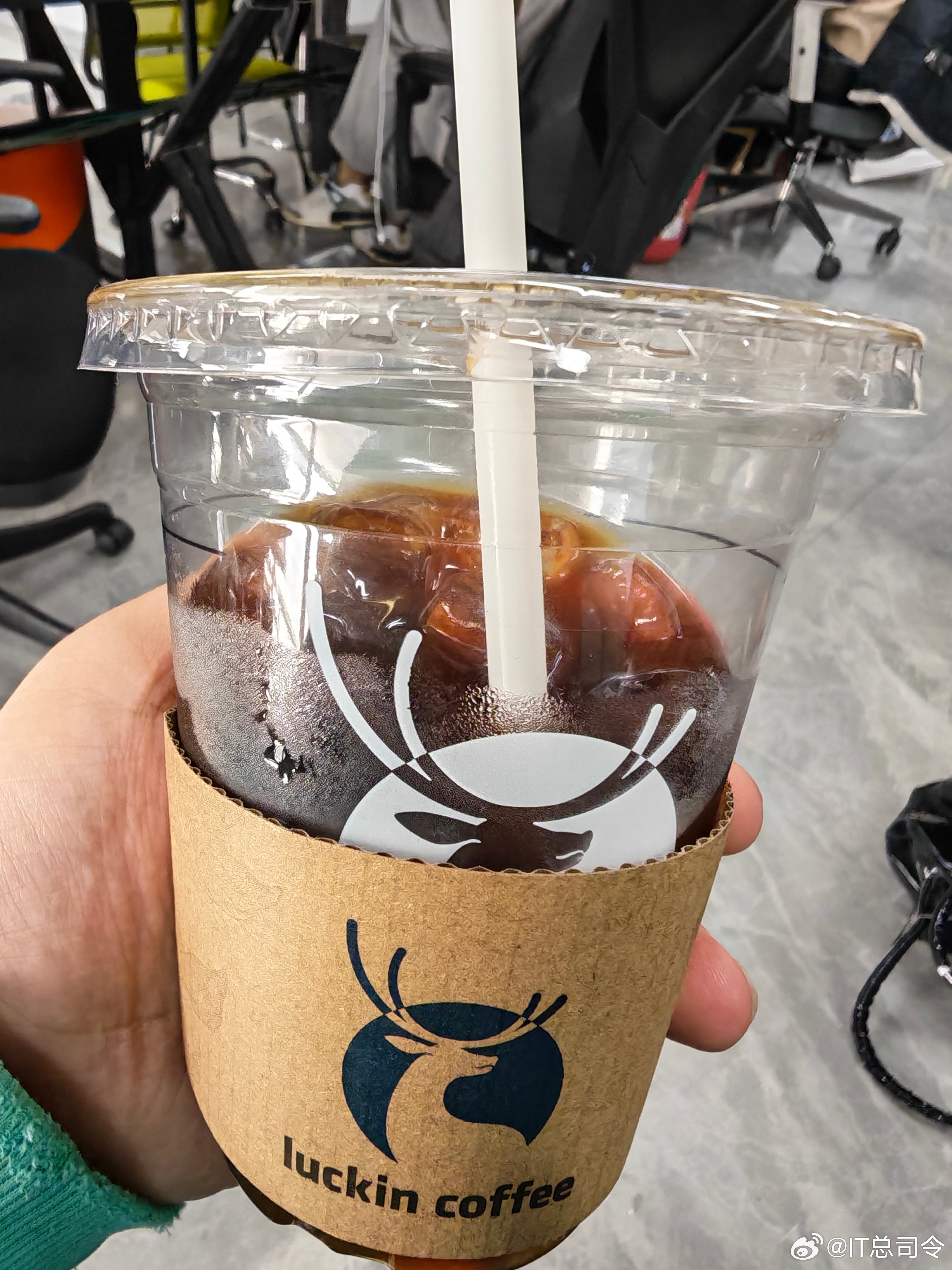 AI点的第一杯奶茶AI能点咖啡了？作为重度咖啡用户，每天早上起床必来一杯咖啡的人