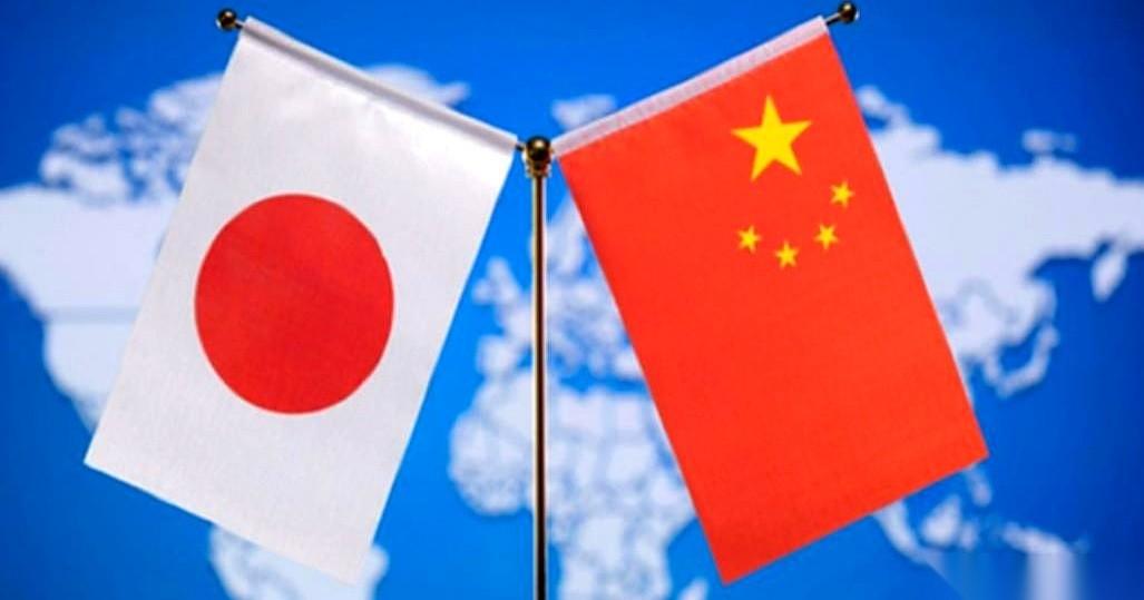 网上那些三天打完收工的爽文，咱能不能先放一放？
真到了那一步，根本不是游戏里A过