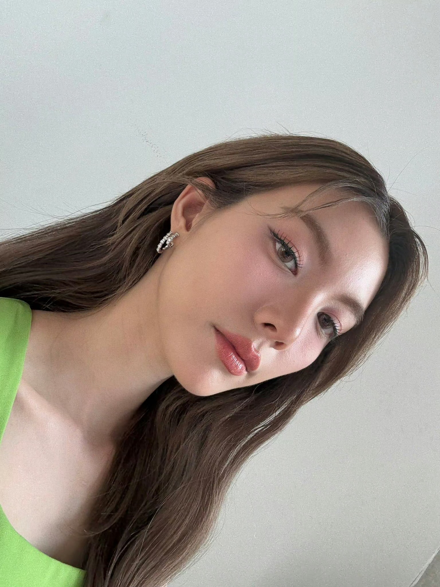 陈奥发推：今日自拍💅🏻眼骂我… ​​​