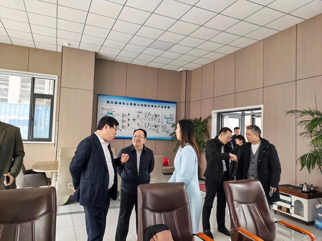 3月10日，江苏省钢铁行业协会会长陈洪冰、副会长兼江苏沿海钢铁集团有限公司总裁陈