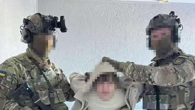 出大事了，俄罗斯“克格勃”暗杀小组，10名成员一夜全部被抓。乌克兰特警突然行动，