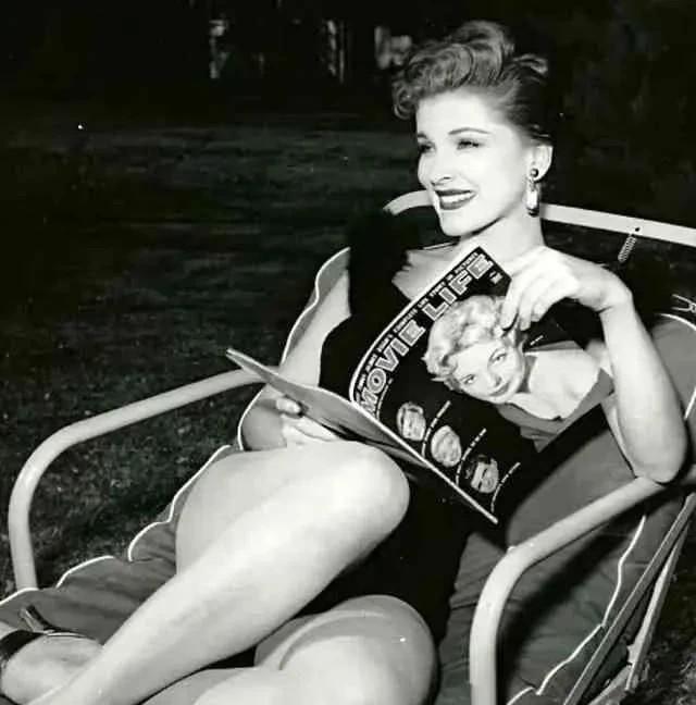 1964年，孔祥熙、宋霭龄的小儿子孔令杰结婚了，他的婚事轰动美国，因为他娶的是好