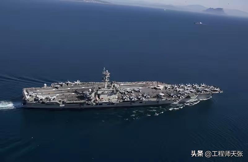 俄:阿美 听说你家板砖被波斯猫无人机击中了
美:胡说八道  谁说的
俄:波斯猫说